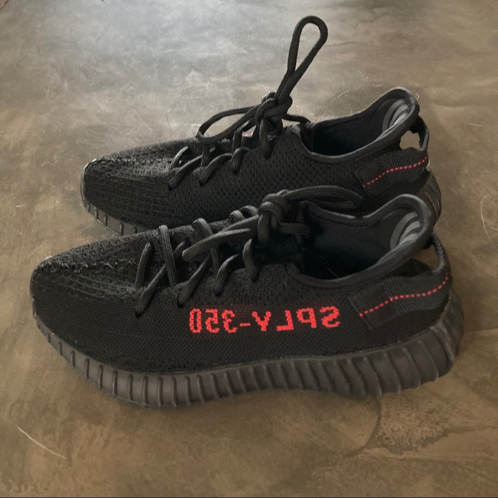 REPLICA adidas Yeezy Boost 350 V2 black/red 6.5 mens closer to 7.5 women?